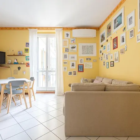 Apartment Bnbutler Torelli - Grazioso E Luminoso Bilocale